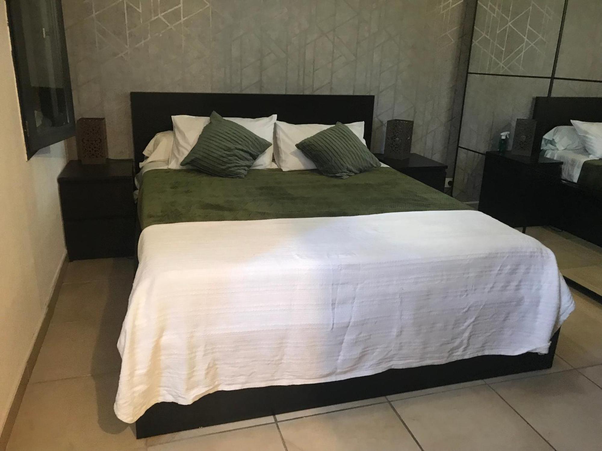 Le Riad Saint-Maximin-la-Sainte-Baume Ngoại thất bức ảnh